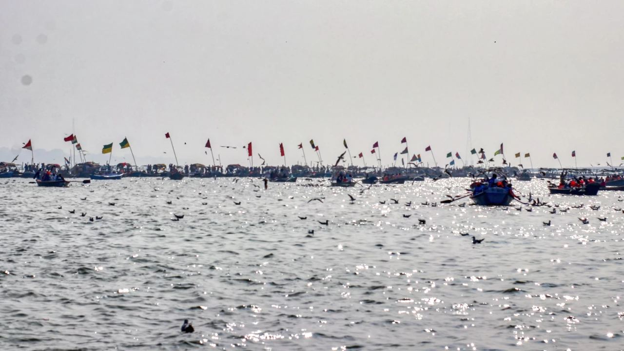 The Ganga at Prayagraj seen from the bank near the Sangam